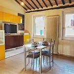 Vallerozzi House By Francigenaapartments * Siena
