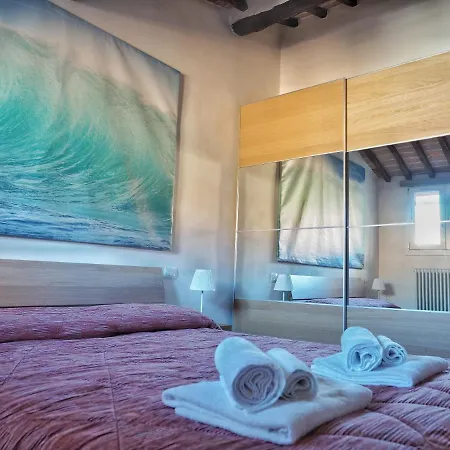 Vallerozzi House By Francigenaapartments * Siena