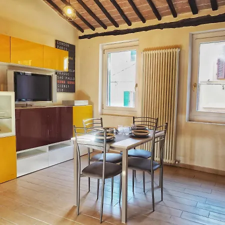 Vallerozzi House By Francigenaapartments * Сієна