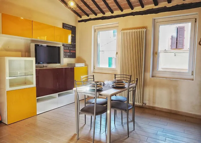 Vallerozzi House By Francigenaapartments * Siena